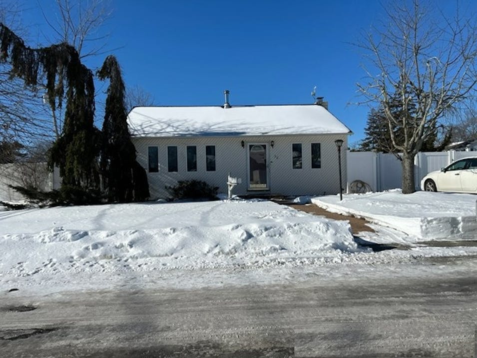 30 Jenkins Ave Babylon, NY 11703, Suffolk County