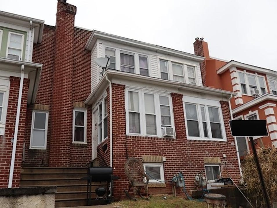 319 Avon Rd Upper Darby, PA 19082, Delaware County