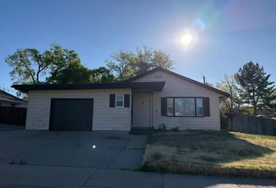 8 Loch Lomond Ln Pueblo, CO 81001, Pueblo County
