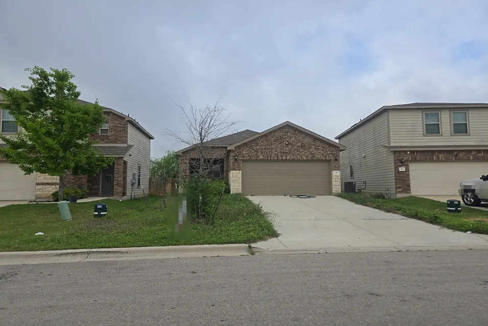 145 Miracle Dr Jarrell, TX 76537, Williamson County