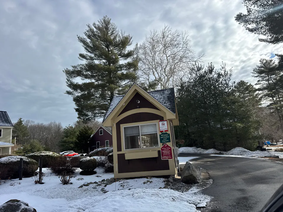 24 Summer Village Road 207 Westford, MA 01886, Middlesex County