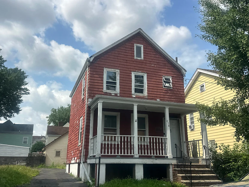 436 Frankfort St