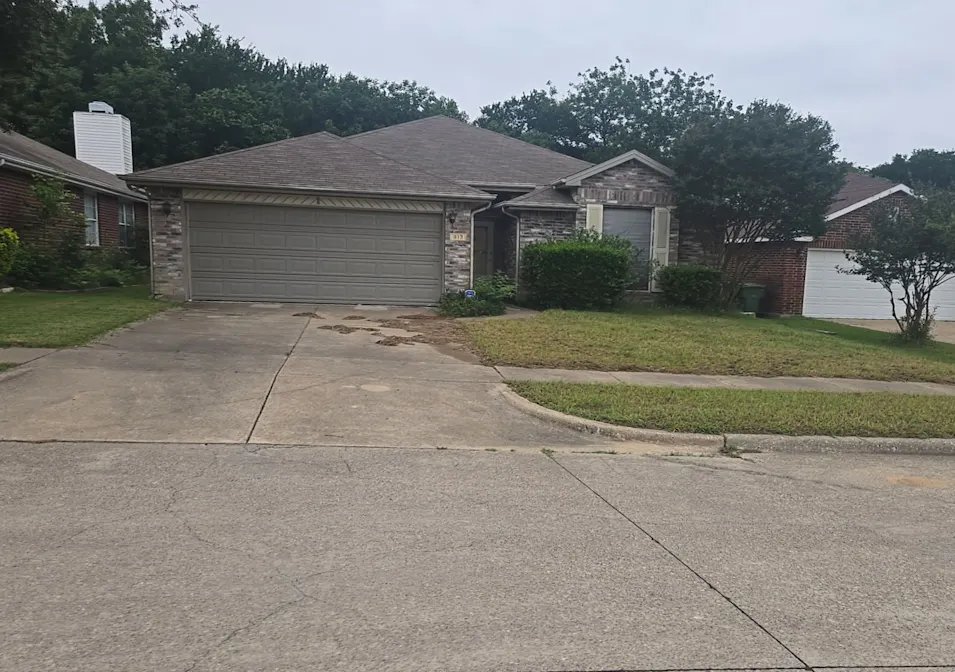 913 Mill Spring Dr Garland, TX 75040, Dallas County