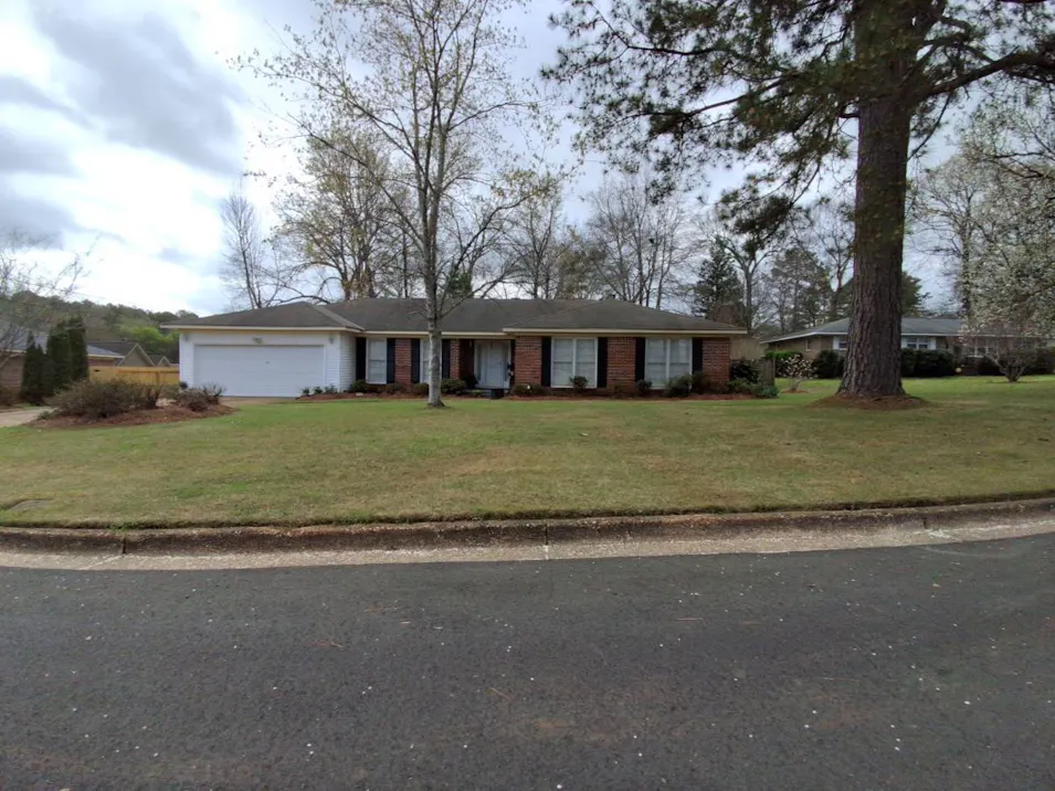 5013 14th Street East Tuscaloosa, AL 35404, Tuscaloosa County