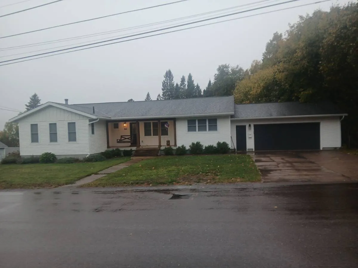Poplar St, Hancock, MI 49930