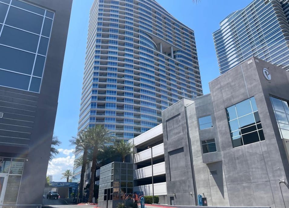 4525 Dean Martin Dr #2704 Las Vegas, NV 89103, Clark County