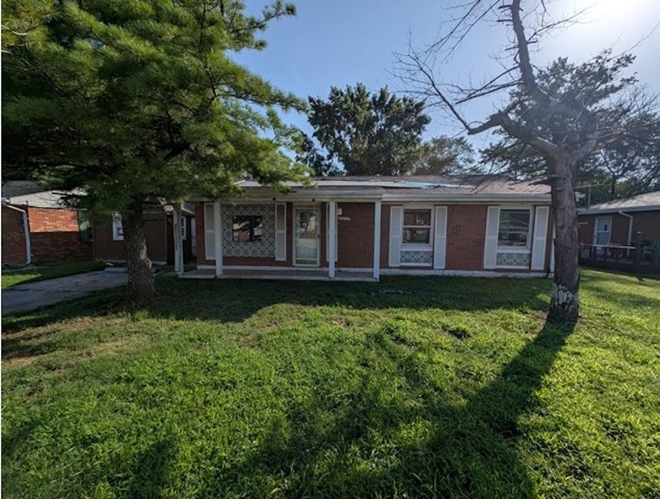 1611 Central East Saint Louis, IL 62207, St. Clair County