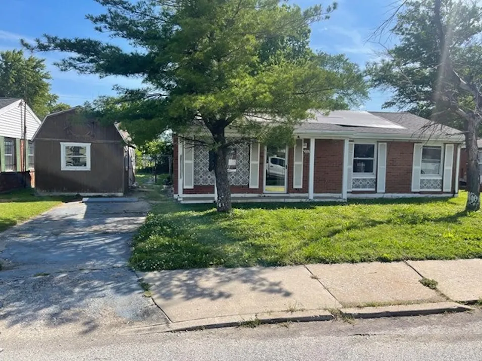 1611 Central East Saint Louis, IL 62207, St. Clair County