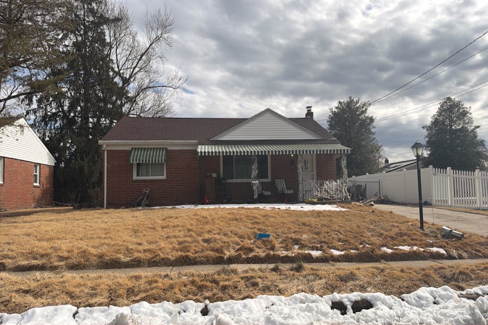 108 Stevenson Ave Beverly, NJ 08010, Burlington County