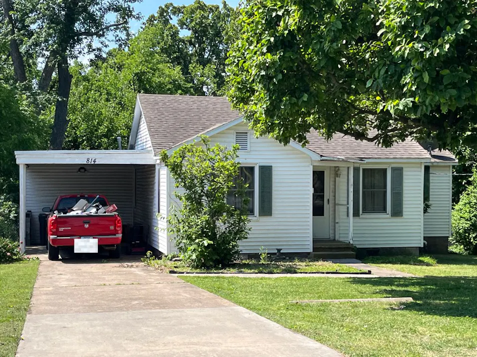 814 West Magnolia Street Rogers, AR 72756, Benton County