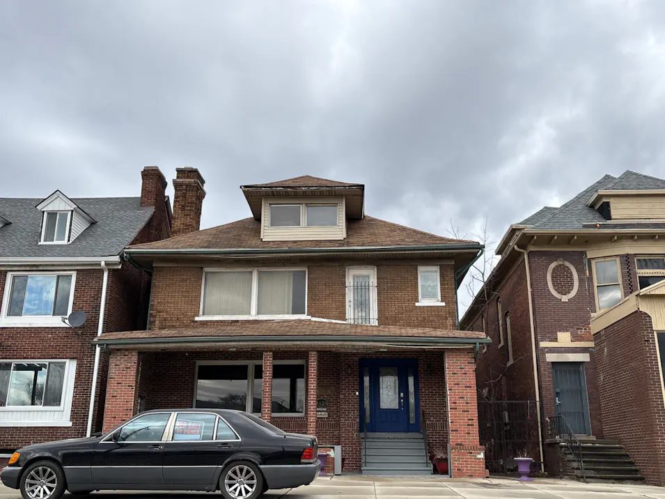 2425 W Grand Blvd Detroit, MI 48208, Wayne County