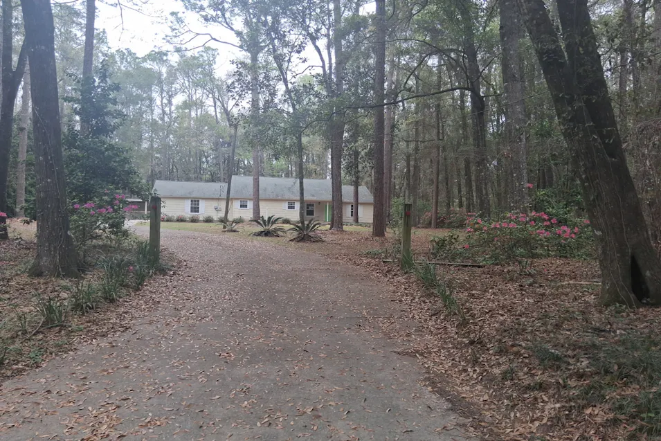66 Honeysuckle Dr Havana, FL 32333, Gadsden County