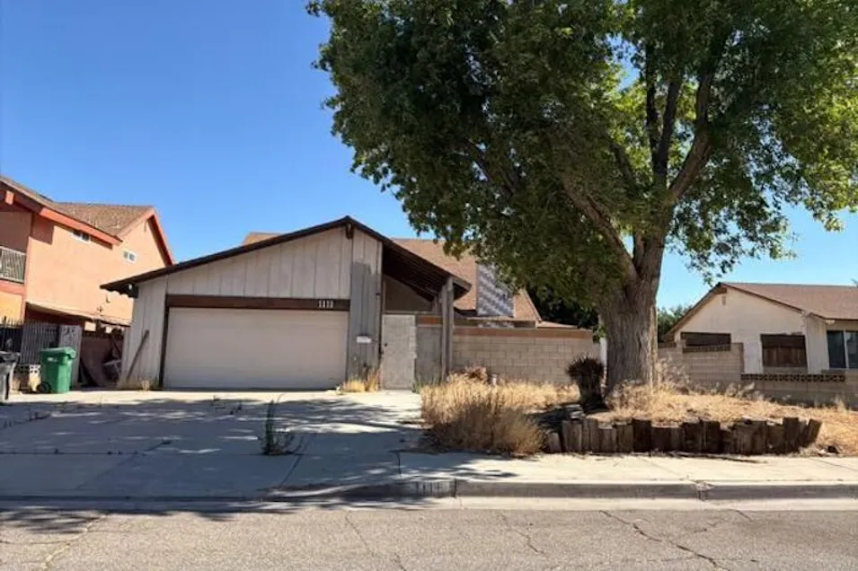 1111 Caperton St Lancaster, CA 93535, Los Angeles County
