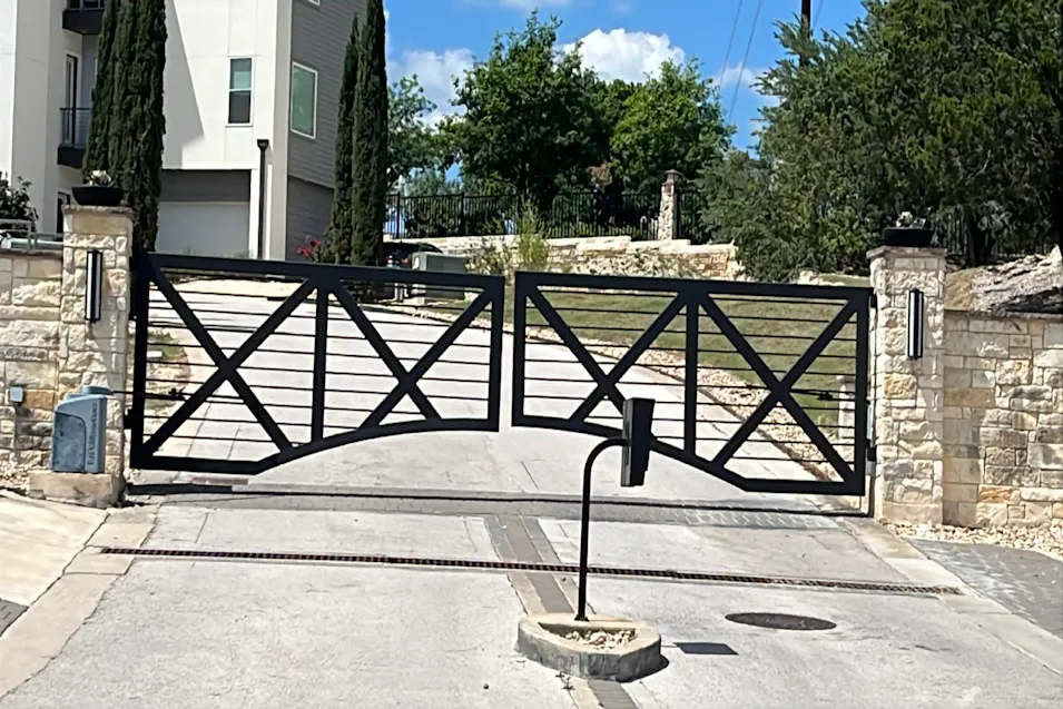 4300 Mansfield Dam Road Unit 621 Austin, TX 78734, Travis County