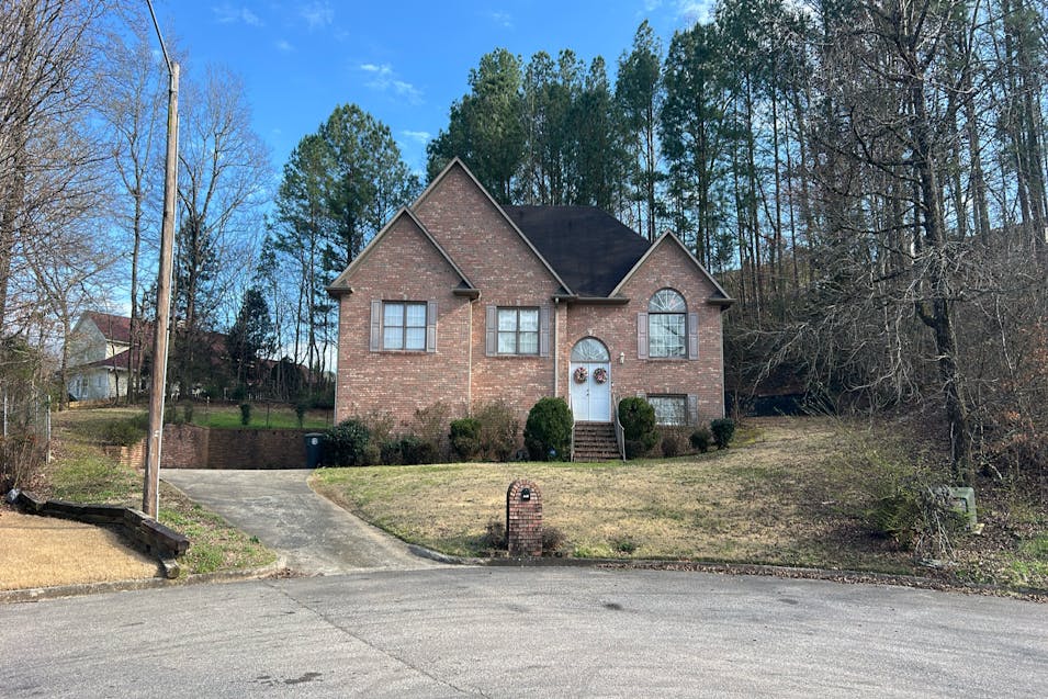 1001 Parkwood Circle Birmingham, AL 35215, Jefferson County