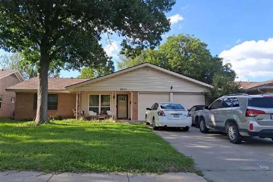 2813 Lawrence Street Irving, TX 75061, Dallas County