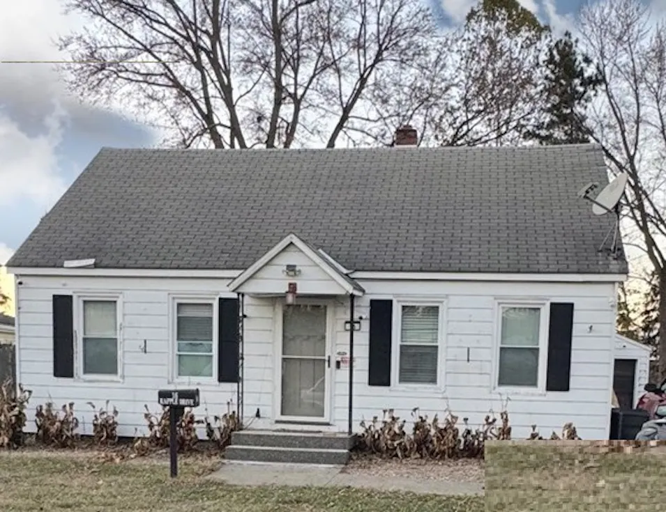 16 Rapple Dr Colonie, NY 12205, Albany County