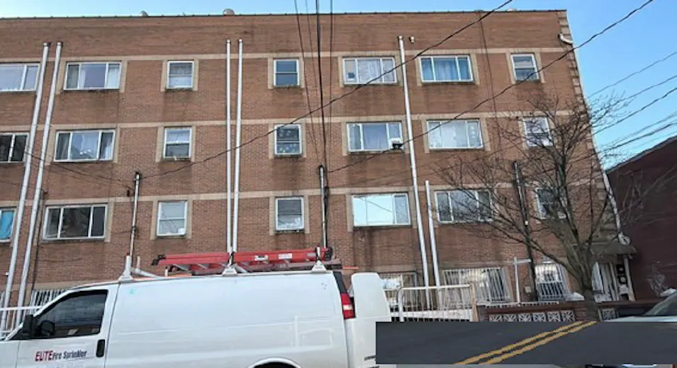 168 -66 93rd Ave Jamaica, NY 11433, Queens County