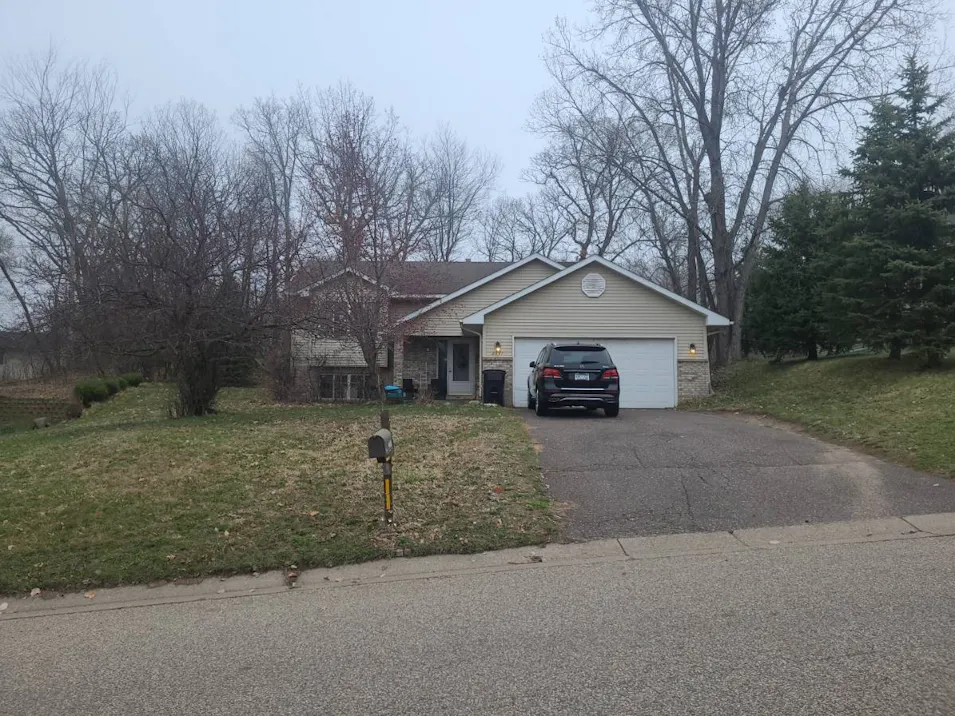 2291 Hillwood Drive Maplewood, MN 55119, Ramsey County