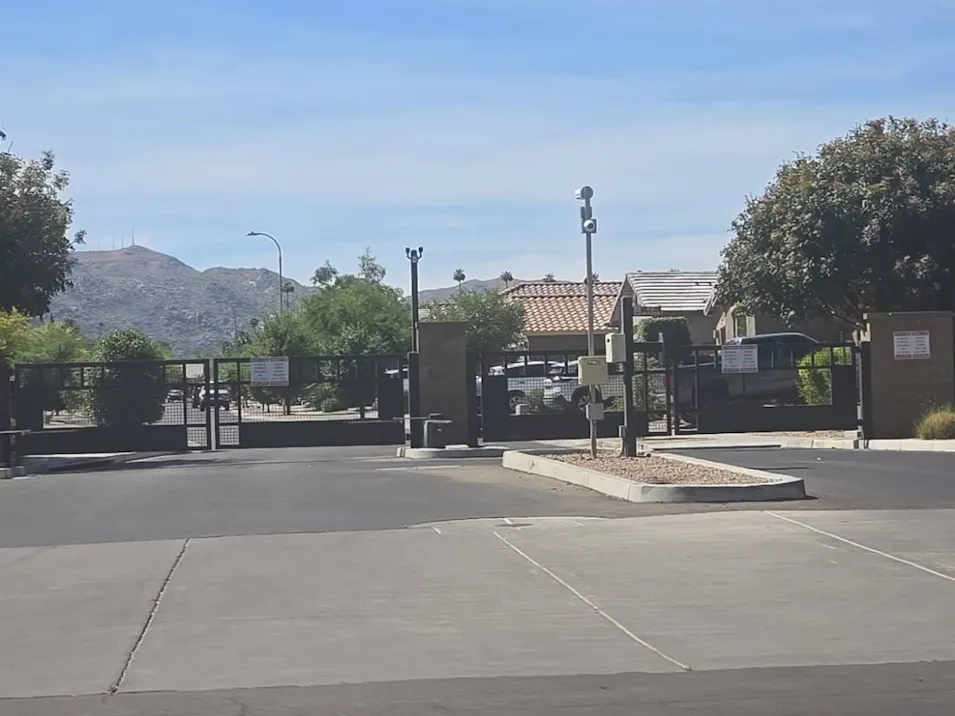 6727 South 4th Street Phoenix, AZ 85042, Maricopa County