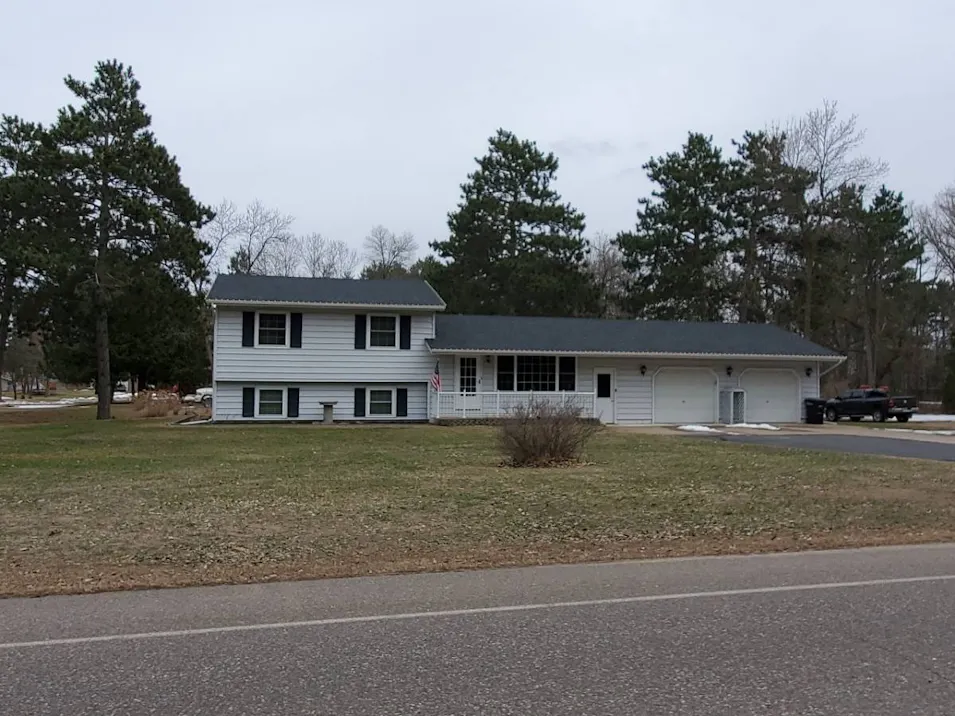 17624 Riverwood Dr Little Falls, MN 56345, Morrison County