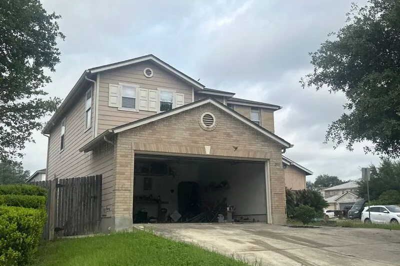 Sunview Oaks , San Antonio, TX 78245 #1