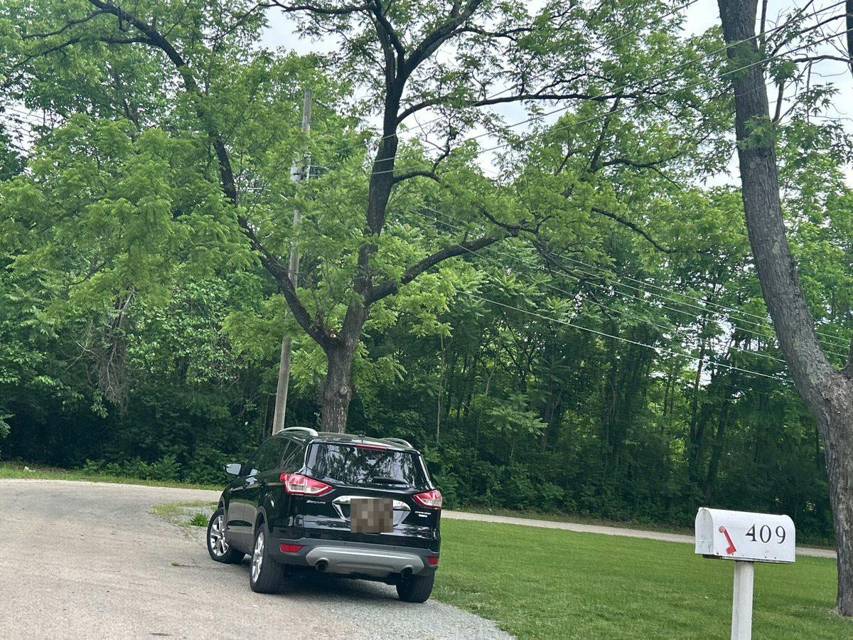 Howell St, Park Hills, MO 63601