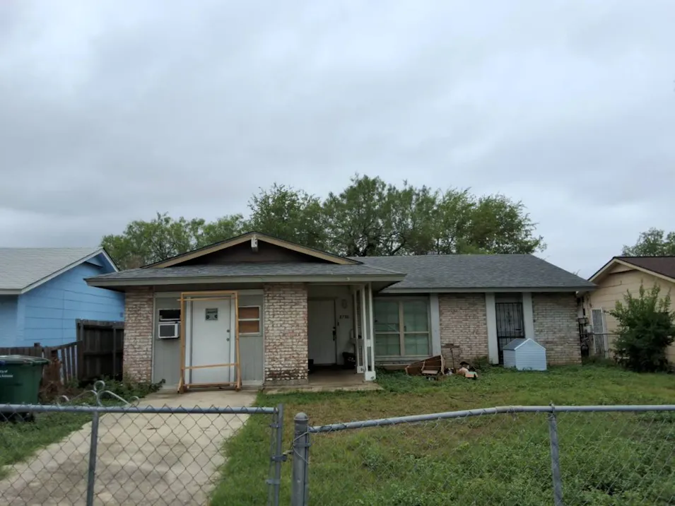 8726 Yellow Knife St San Antonio, TX 78242, Bexar County