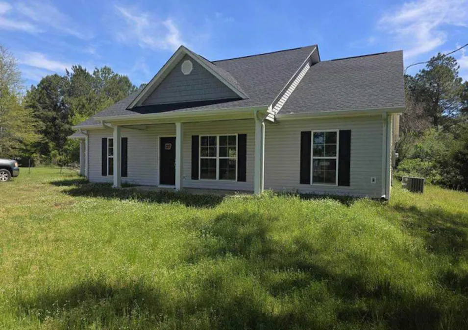 32 White Rogers Rd Prentiss, MS 39474, Jefferson Davis County
