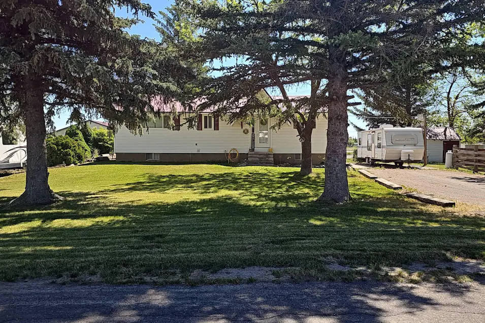 550 Maple Leaf Dr Ashton, ID 83420, Fremont County