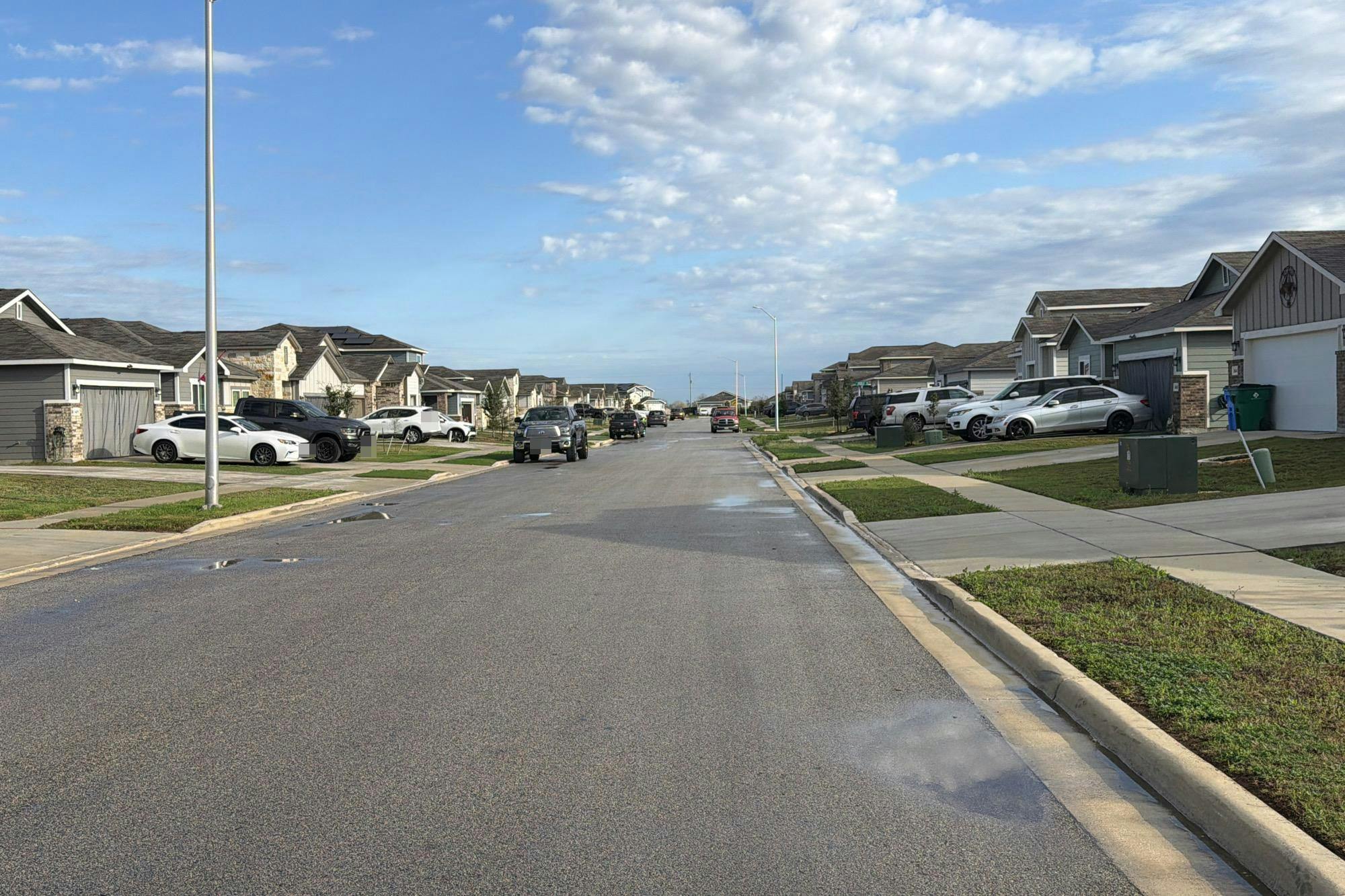 Donald Dr, Seguin, TX 78155