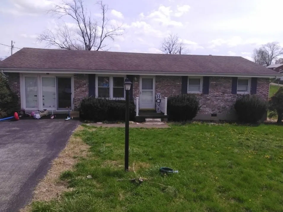 908 2nd St Mount Sterling, KY 40353, Montgomery County