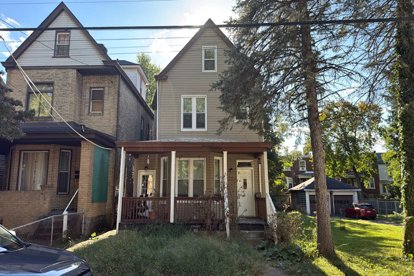 3045 Zephyr Ave