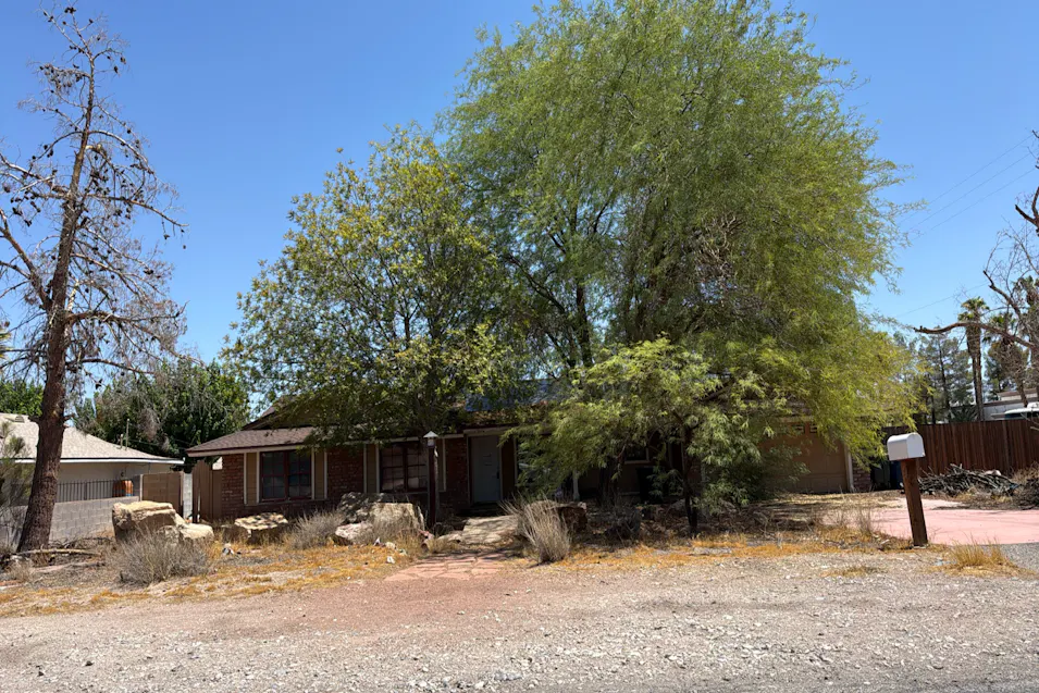 2690 S. Bronco Street Las Vegas, NV 89146, Clark County