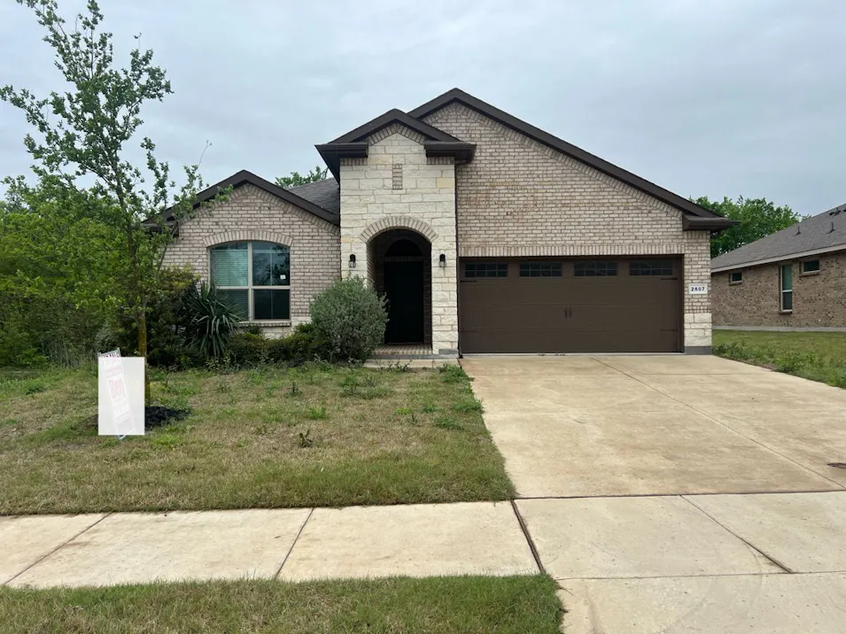 2607 Golden Bell Dr Glenn Heights, TX 75154, Ellis County