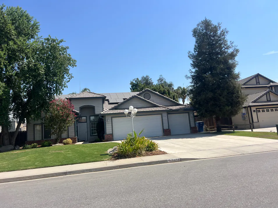 8404 Ship Rock Dr Bakersfield, CA 93312, Kern County