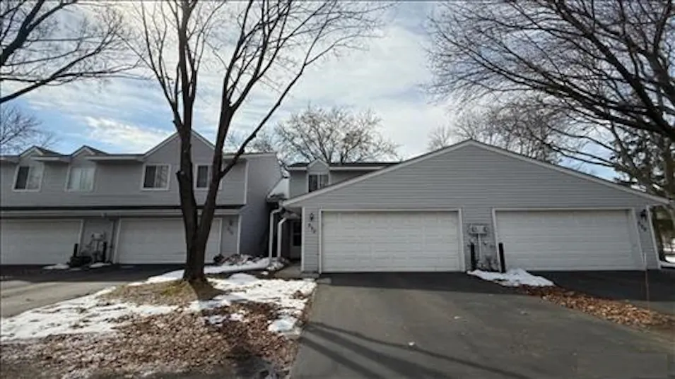 570 Clover Leaf Parkway NE Blaine, MN 55434, Anoka County