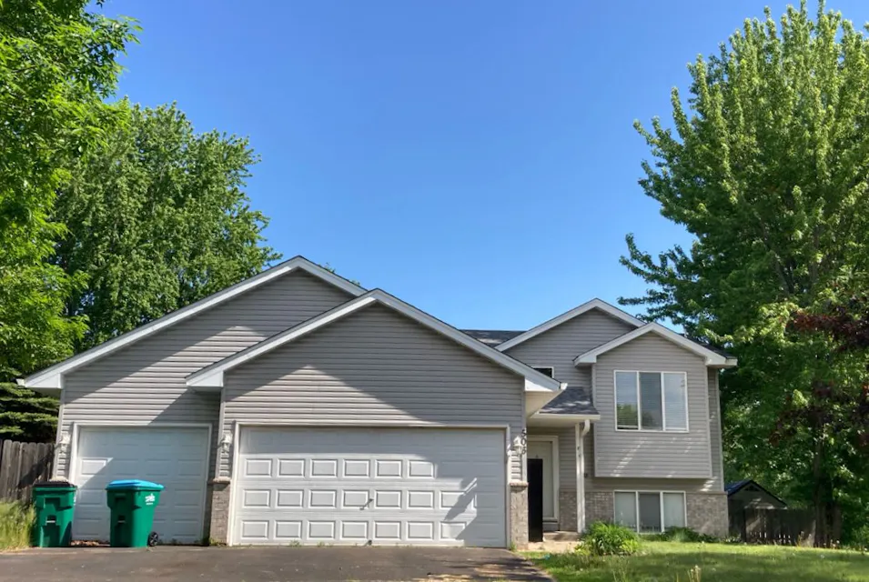 506 Birch St SW Isanti, MN 55040, Isanti County