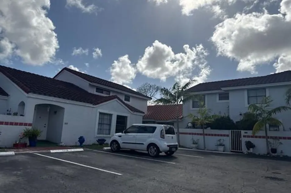 1711 San Remo Circle Homestead, FL 33035, Miami-Dade County