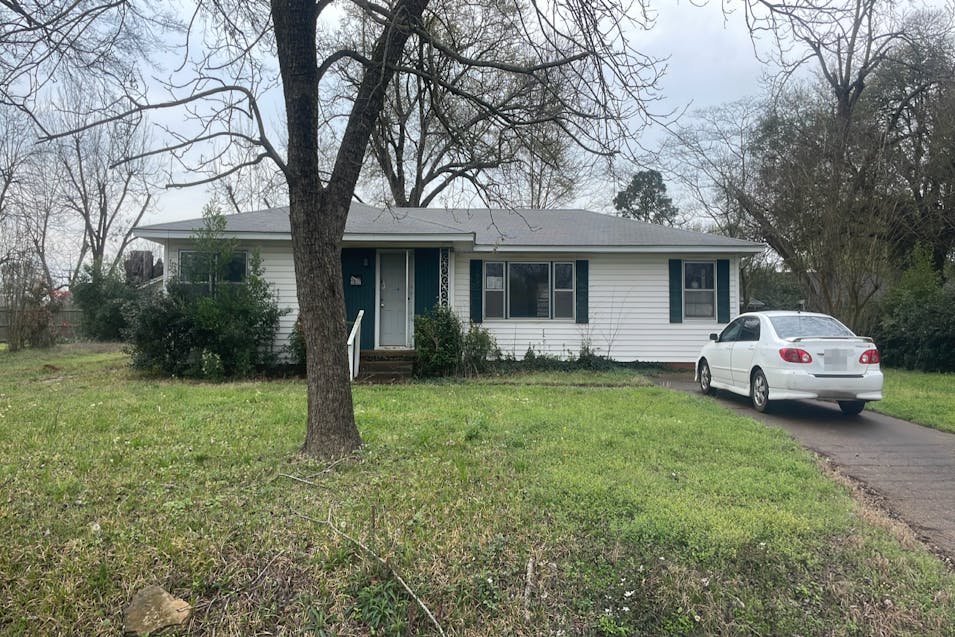 1017 Deaton St Jacksonville, TX 75766, Cherokee County