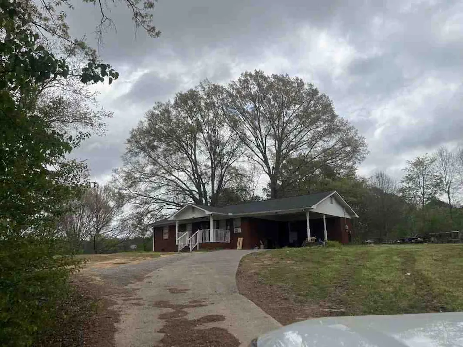 100 N Sitton Rd Chatsworth, GA 30705, Murray County
