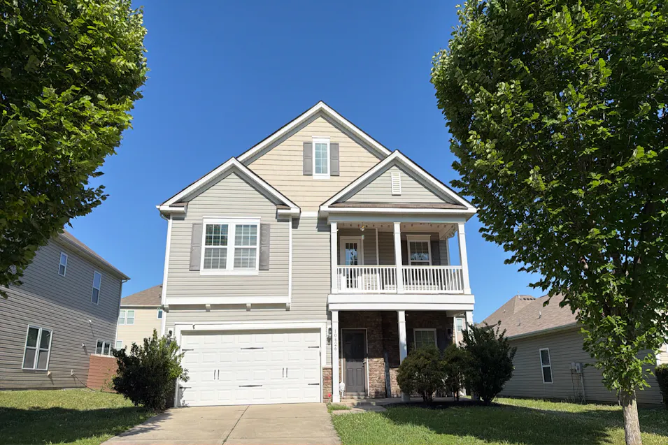 10426 Kempsford Drive Charlotte, NC 28262, Mecklenburg County