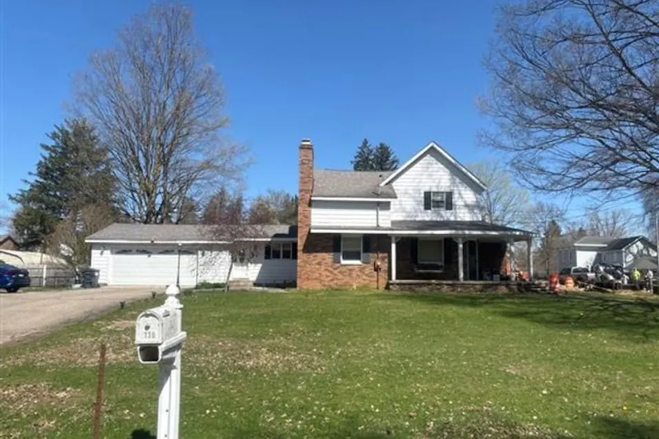 130 S Elizabeth St Lawrence, MI 49064, Van Buren County