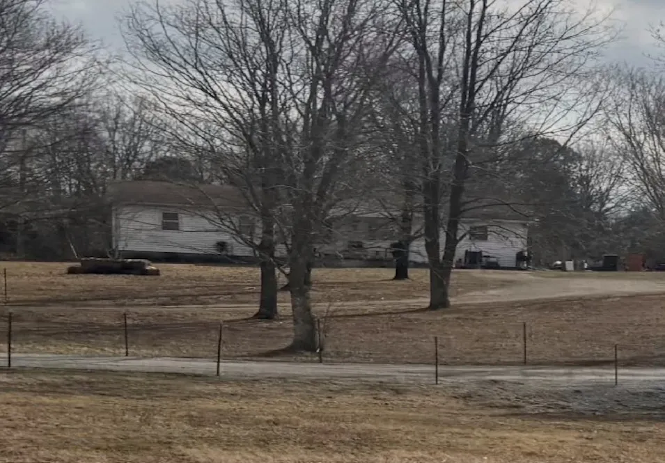 1740 Love Lee Rd Morgantown, KY 42261, Butler County