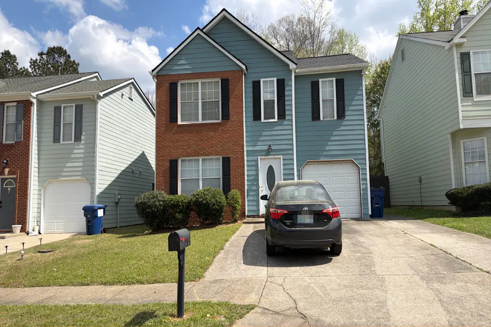 6596 Cvntry Pt Austell, GA 30168, Cobb County