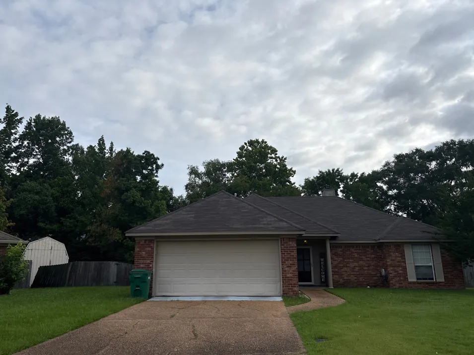 30 Red Oak Cv Byram, MS 39272, Hinds County