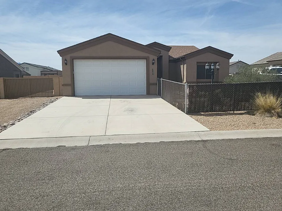 3268 E Double O Dr Kingman, AZ 86409, Mohave County