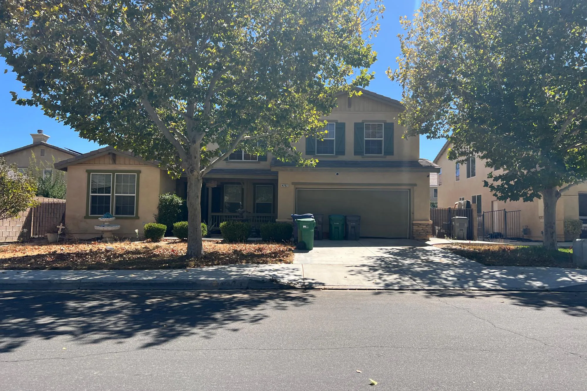 Avenue J5 , Lancaster, CA 93536 #1