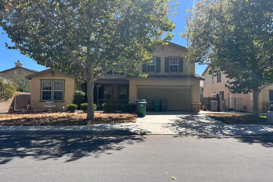 4762 W Avenue J5 Lancaster, CA 93536, Los Angeles County