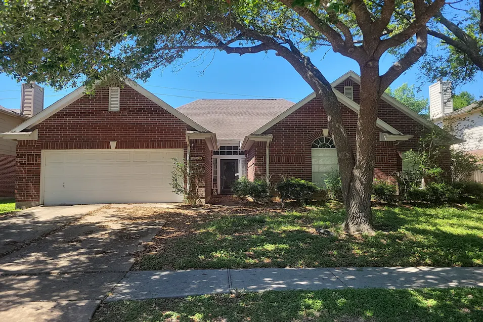 3911 Oakwood Drive North Pearland, TX 77581, Brazoria County